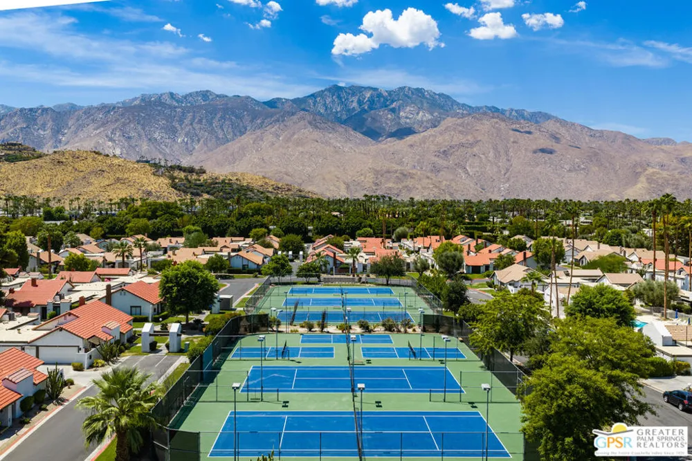 2487 S Gene Autry Trail #A Palm Springs, CA 92264
