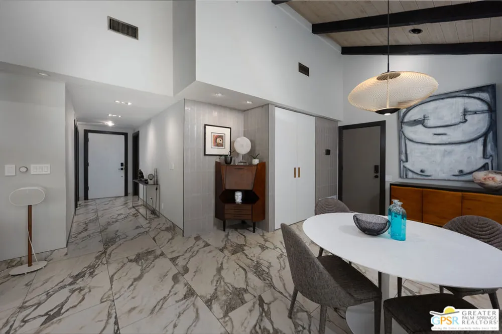 2487 S Gene Autry Trail #A Palm Springs, CA 92264