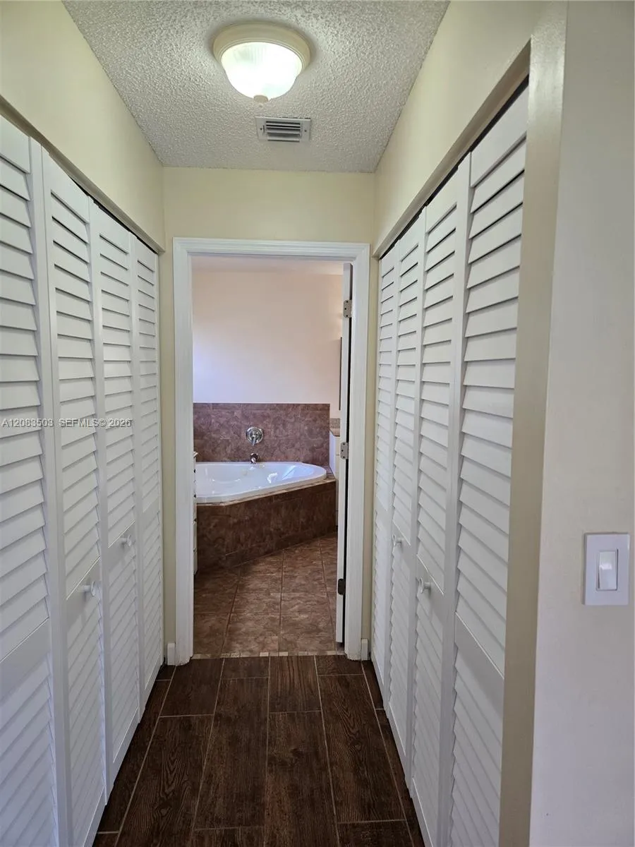 14246 SW 162nd St Miami, FL 33177