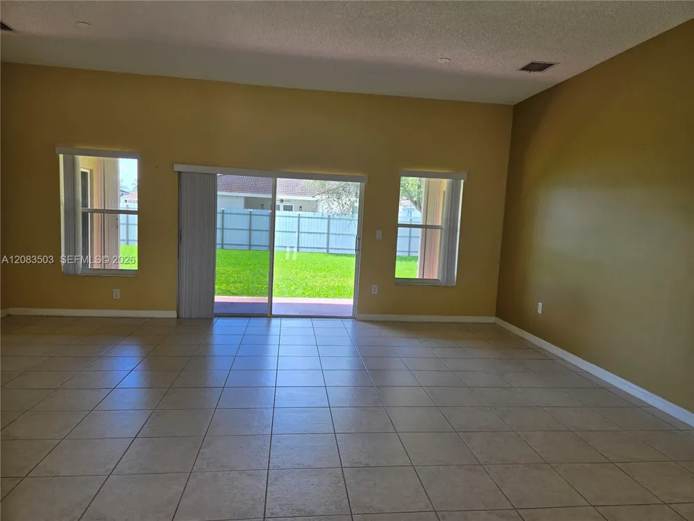 14246 SW 162nd St Miami, FL 33177
