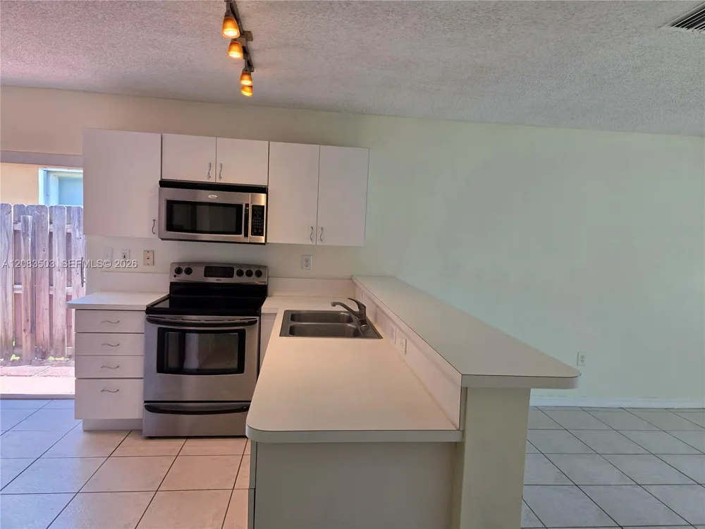 14246 SW 162nd St Miami, FL 33177