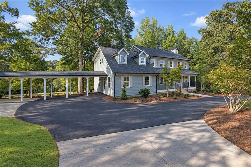 287 Rising Star Road Fayetteville, GA 30215