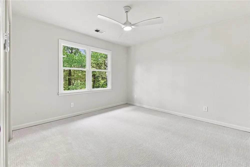 287 Rising Star Road Fayetteville, GA 30215