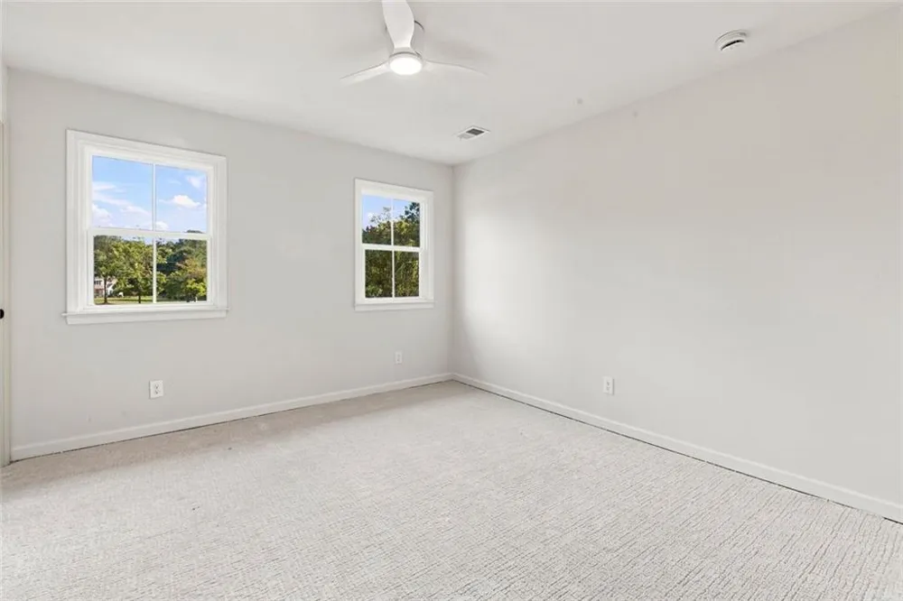 287 Rising Star Road Fayetteville, GA 30215