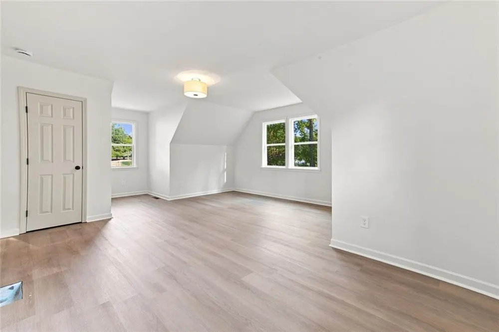 287 Rising Star Road Fayetteville, GA 30215