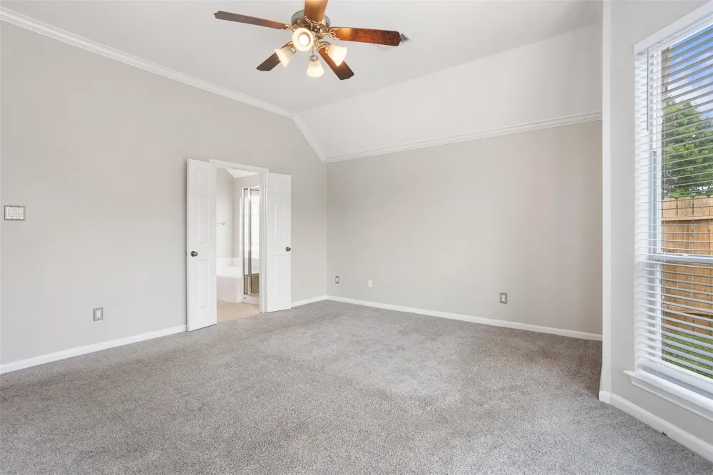 6111 Windsor Chase Lane League City, TX 77573