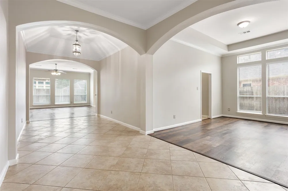 6111 Windsor Chase Lane League City, TX 77573