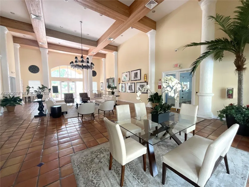11631 SW 2nd St #20104 Pembroke Pines, FL 33025