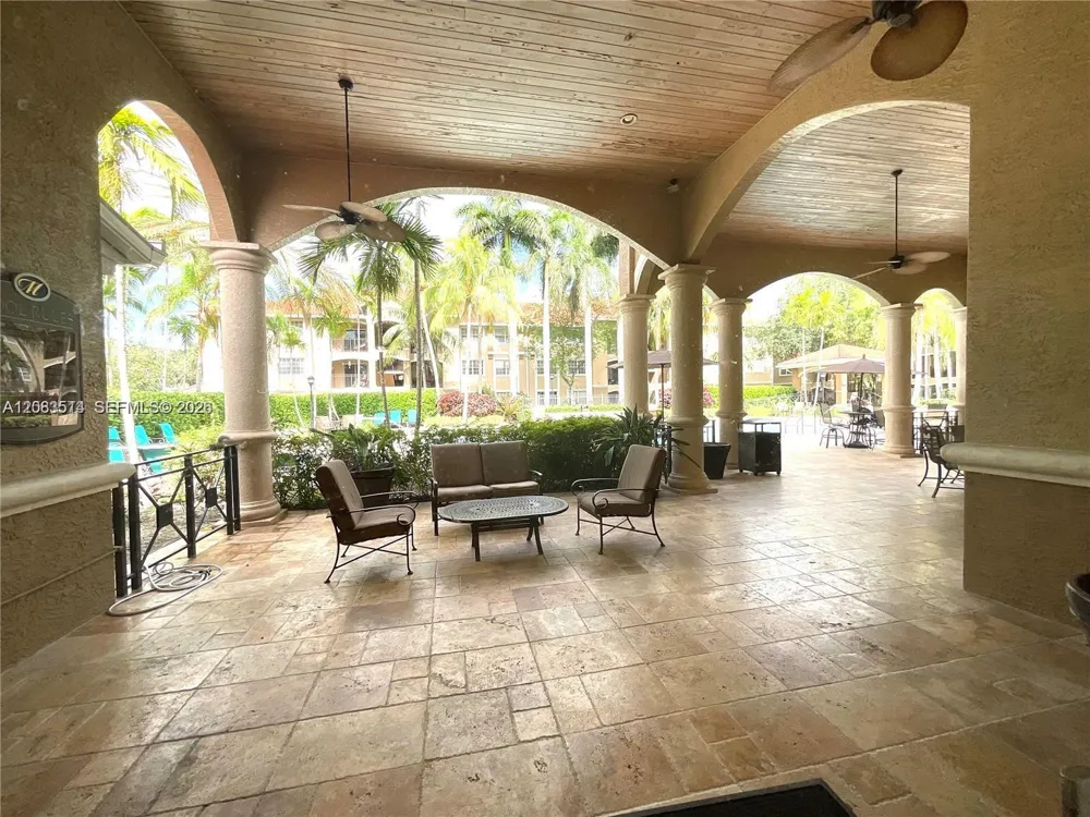 11631 SW 2nd St #20104 Pembroke Pines, FL 33025