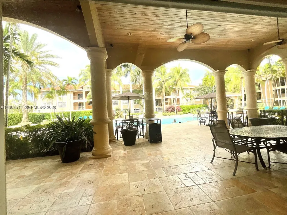 11631 SW 2nd St #20104 Pembroke Pines, FL 33025