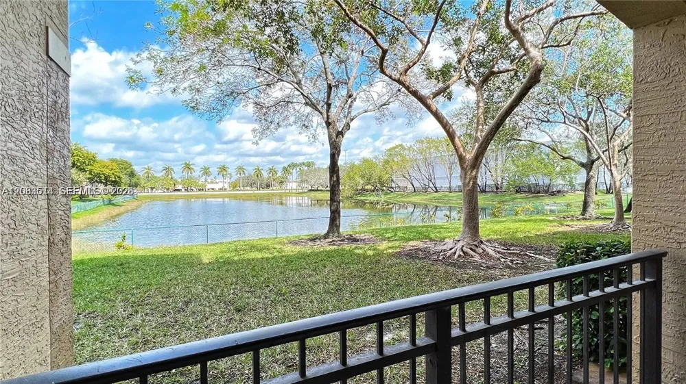 11631 SW 2nd St #20104 Pembroke Pines, FL 33025