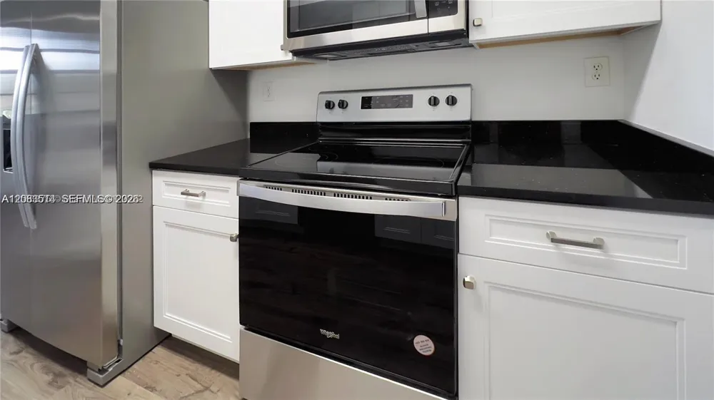 11631 SW 2nd St #20104 Pembroke Pines, FL 33025