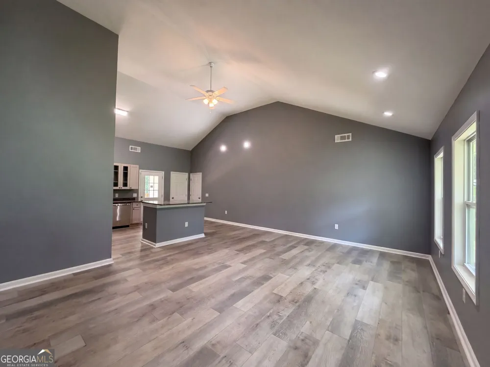 201 Deerfield LN Carrollton, GA 30116