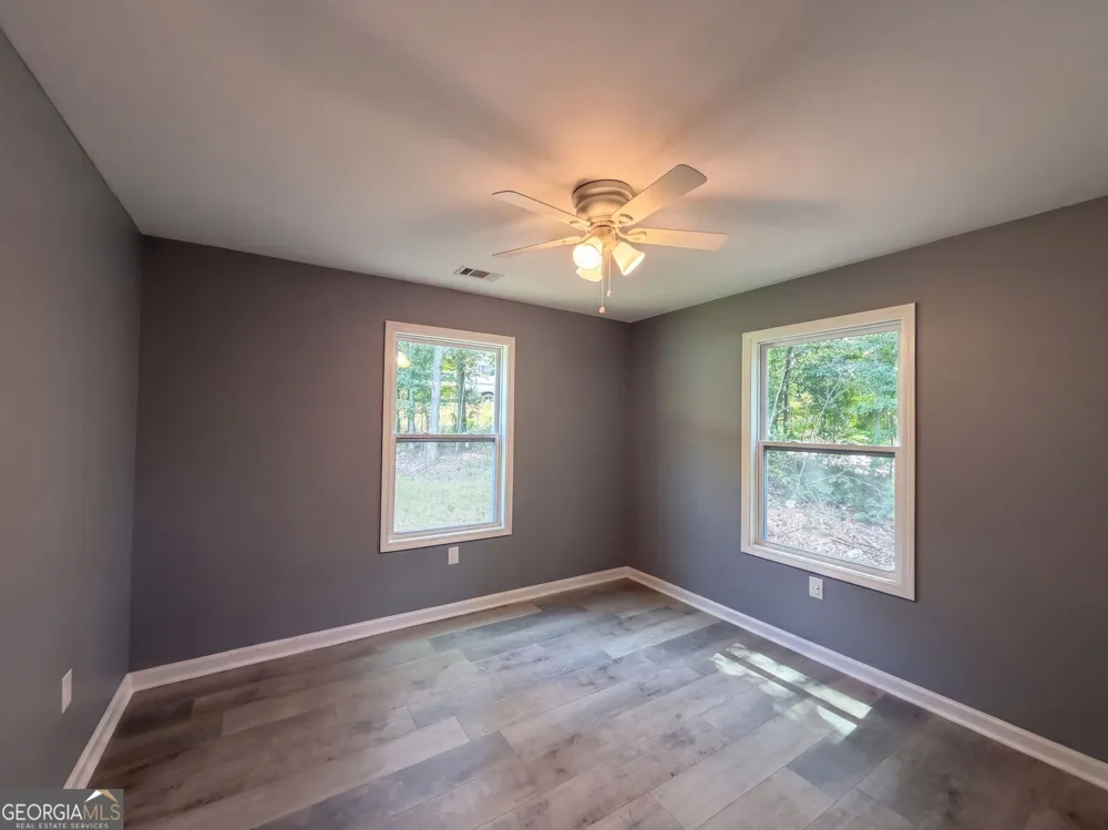 201 Deerfield LN Carrollton, GA 30116