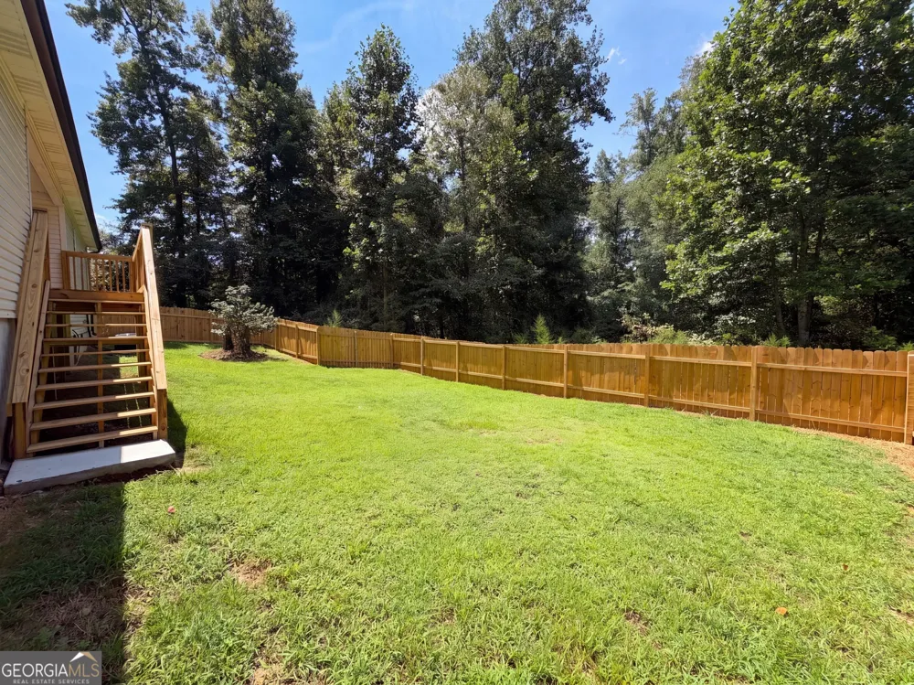 201 Deerfield LN Carrollton, GA 30116