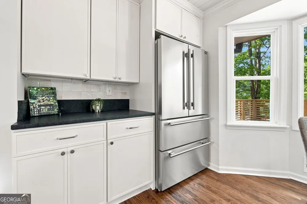 287 Rising Star RD Fayetteville, GA 30215