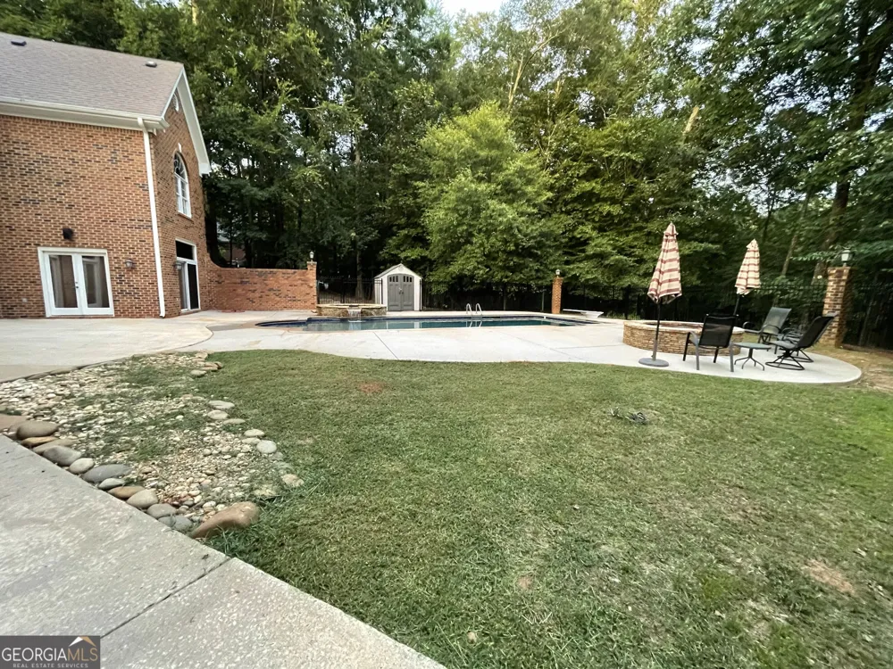 1171 River RUN Bishop, GA 30621