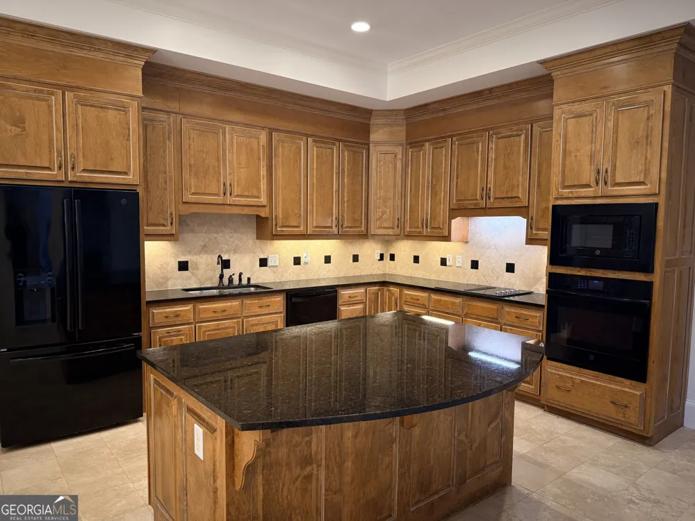 1171 River RUN Bishop, GA 30621