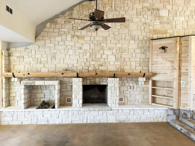 1173 Private Road 4011 Decatur, TX 76234