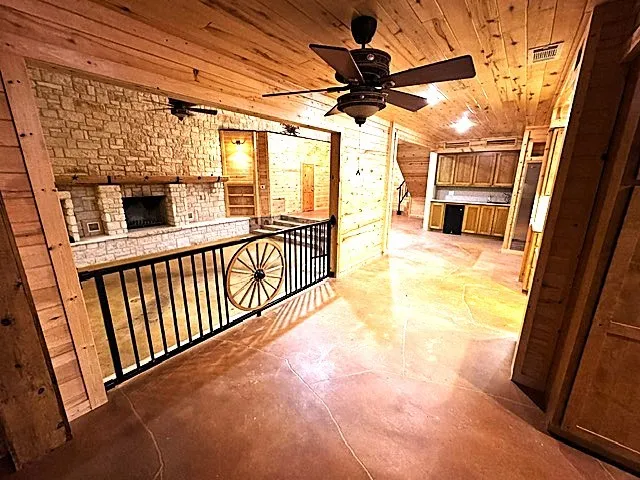 1173 Private Road 4011 Decatur, TX 76234