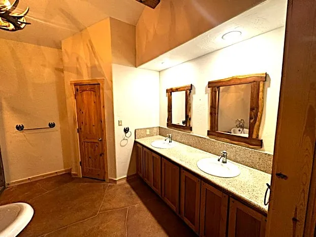 1173 Private Road 4011 Decatur, TX 76234