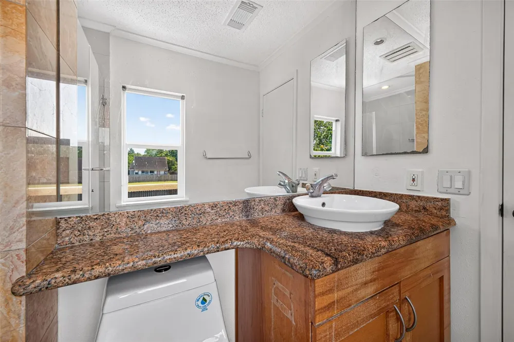 13515 Harpers Bridge Drive Houston, TX 77041