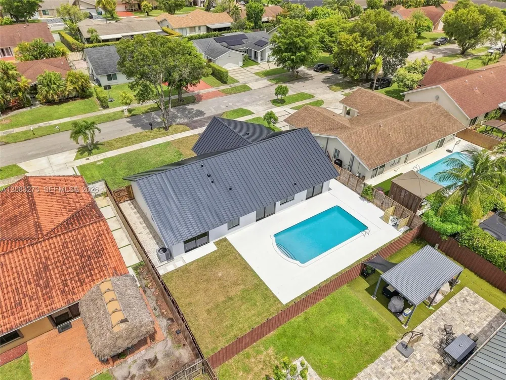 13300 SW 99th Ter Miami, FL 33186