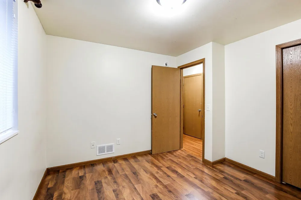 1814 Clearwater Road Saint Cloud, MN 56301