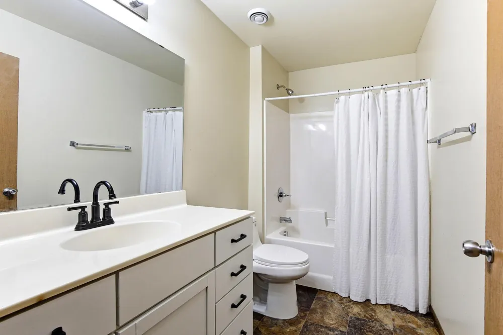 1814 Clearwater Road Saint Cloud, MN 56301