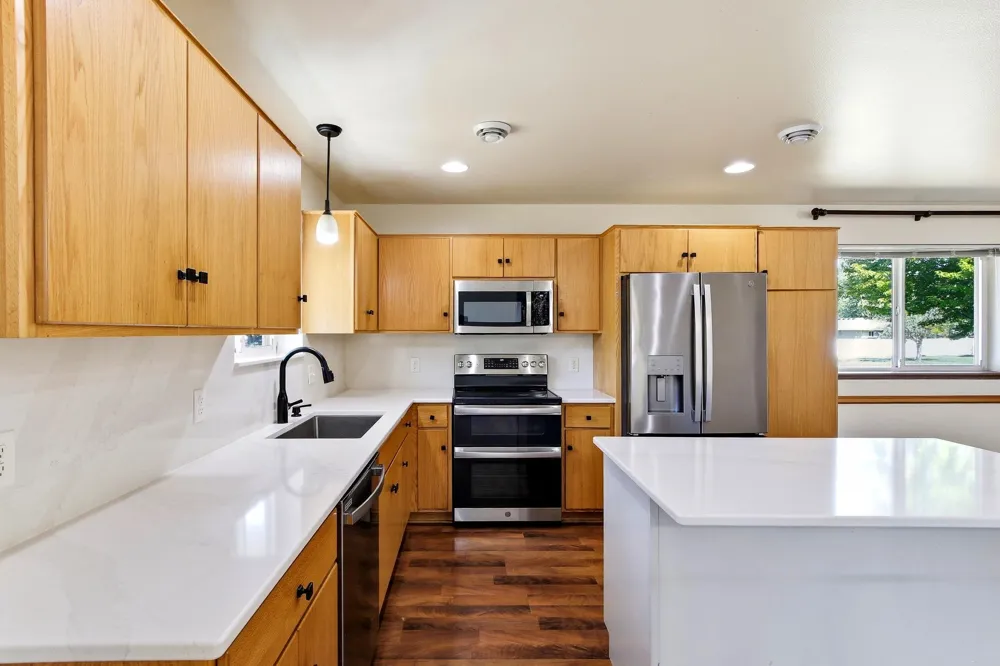 1814 Clearwater Road Saint Cloud, MN 56301