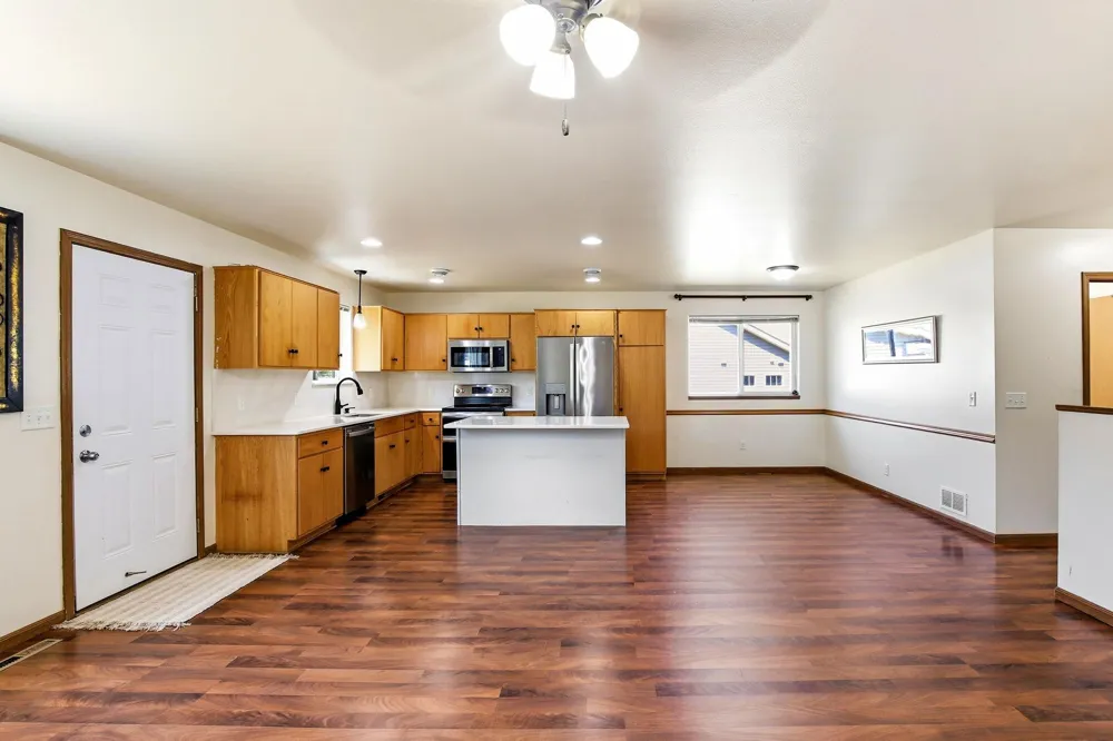 1814 Clearwater Road Saint Cloud, MN 56301