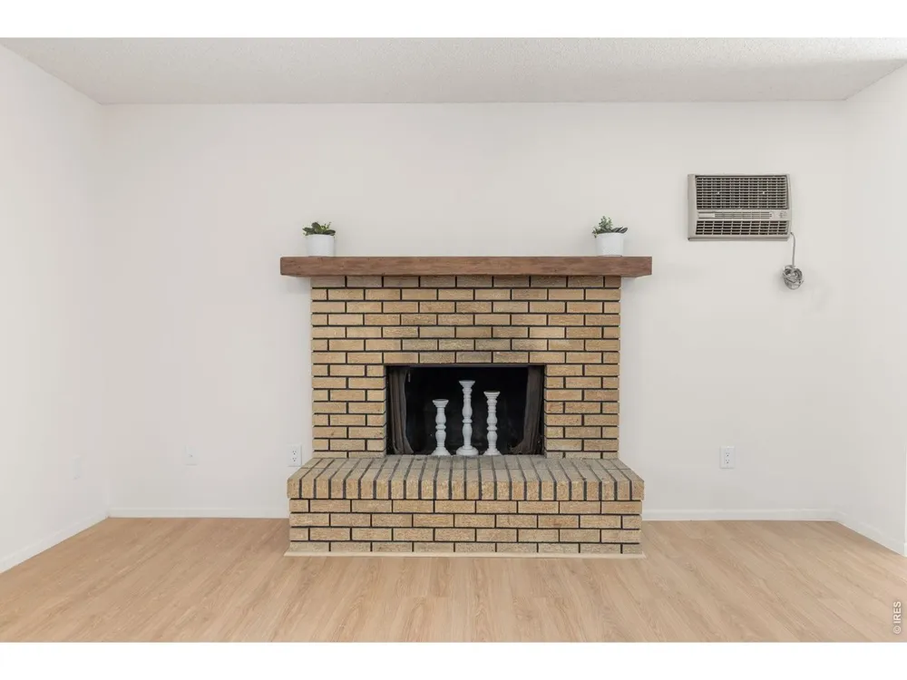 925 Bragg Place Longmont, CO 80501