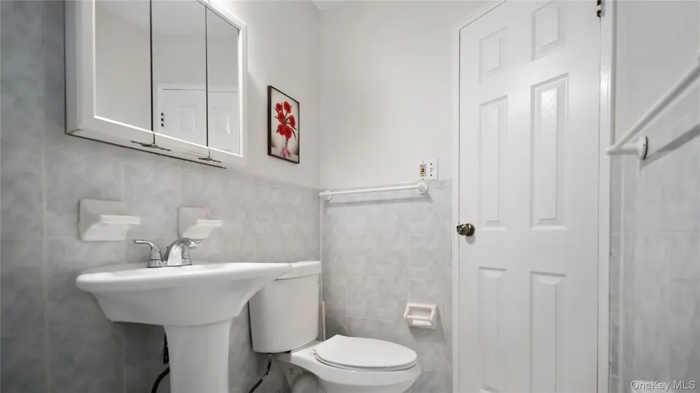 3610 Baychester Avenue #1 Bronx, NY 10466