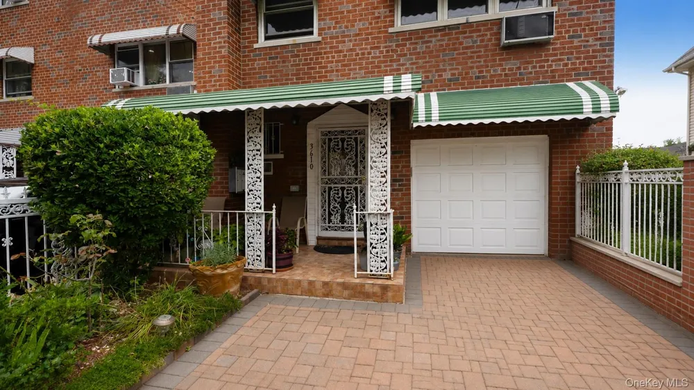 3610 Baychester Avenue #1 Bronx, NY 10466