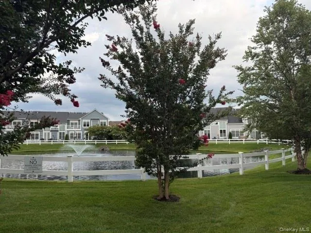 38204 Winterberry Drive Plainview, NY 11803