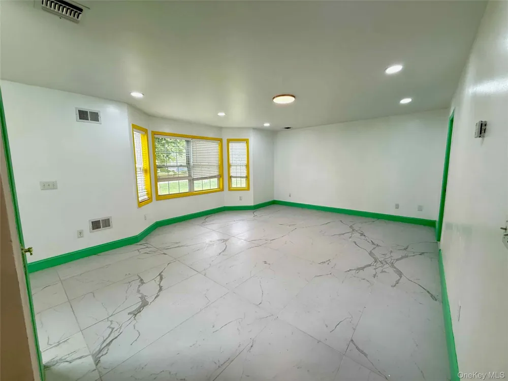 20 3rd Street Middletown, NY 10940