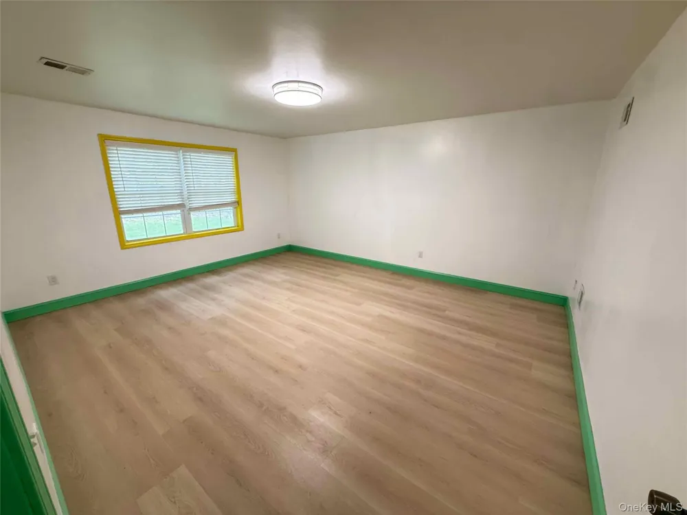 20 3rd Street Middletown, NY 10940