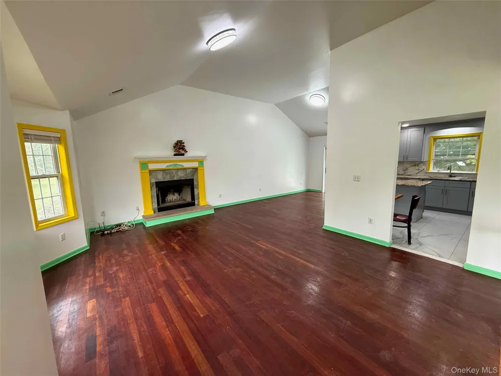 20 3rd Street Middletown, NY 10940