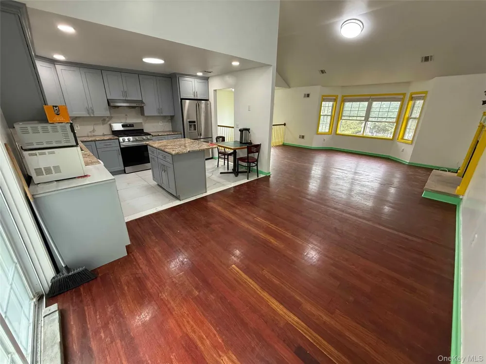 20 3rd Street Middletown, NY 10940