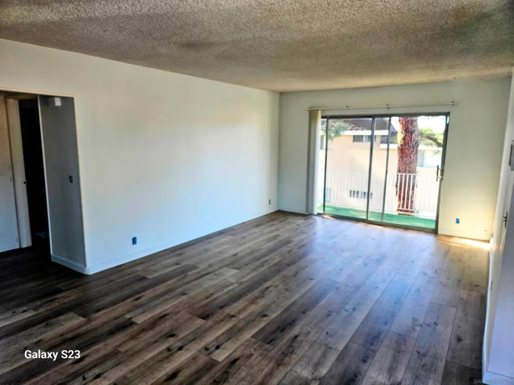 4475 Dale #222 La Mesa, CA 91941