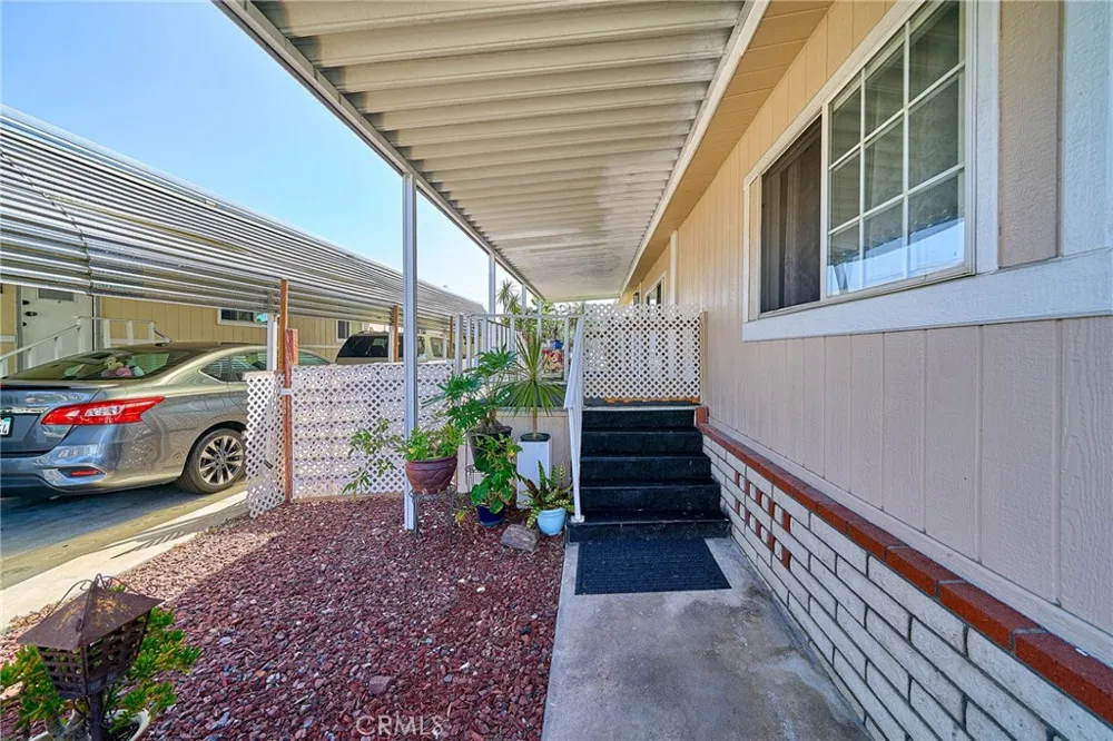 3595 Santa Fe #155 Long Beach, CA 90810