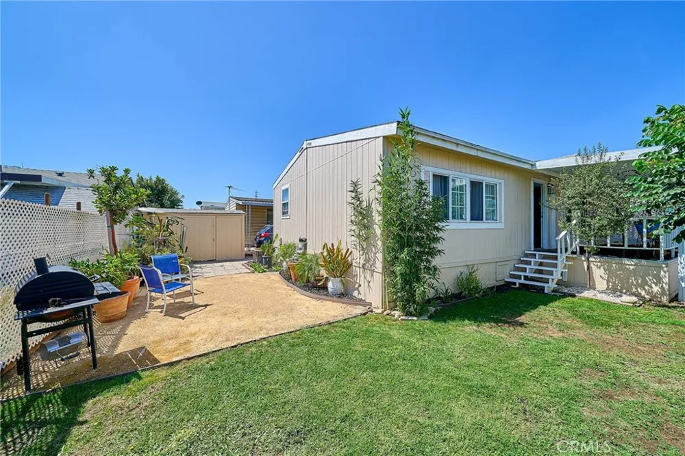 3595 Santa Fe #155 Long Beach, CA 90810