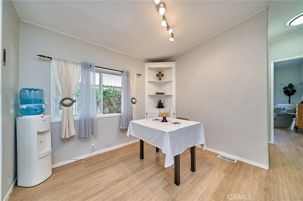 3595 Santa Fe #155 Long Beach, CA 90810