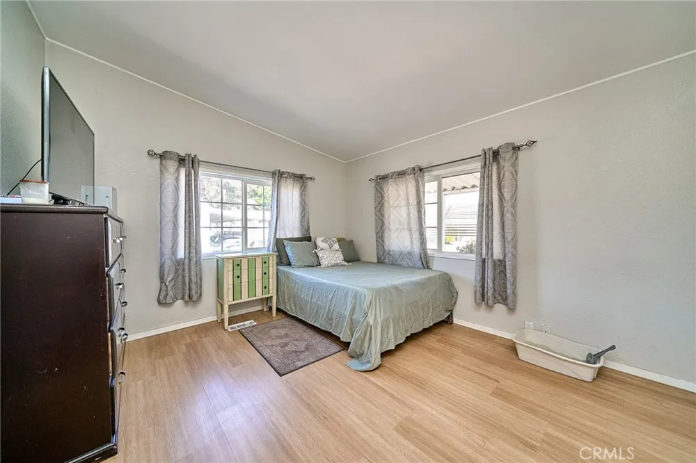 3595 Santa Fe #155 Long Beach, CA 90810