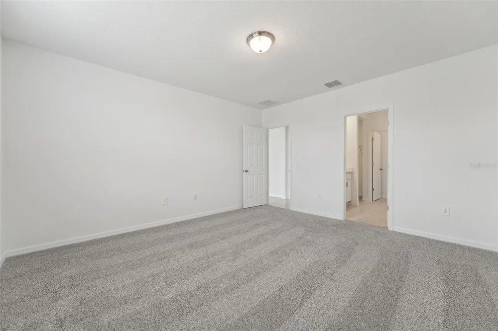 3824 GIORGIO DRIVE Winter Haven, FL 33884