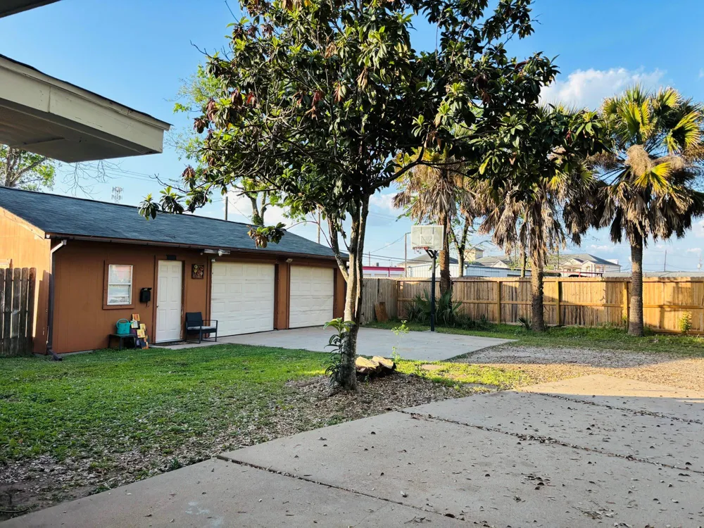 4901 Timber Lane Rosenberg, TX 77471