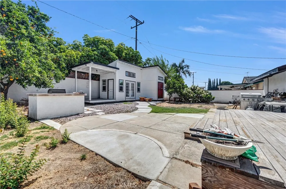 10918 Kentucky Whittier, CA 90603