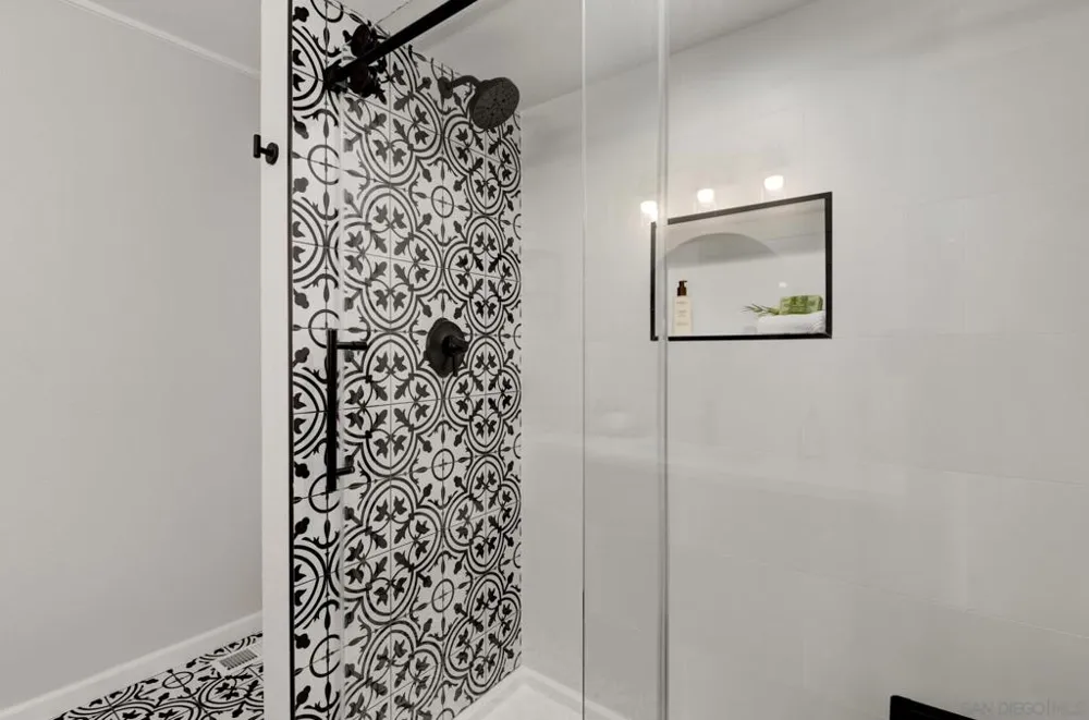 5285 Reservoir San Diego, CA 92115
