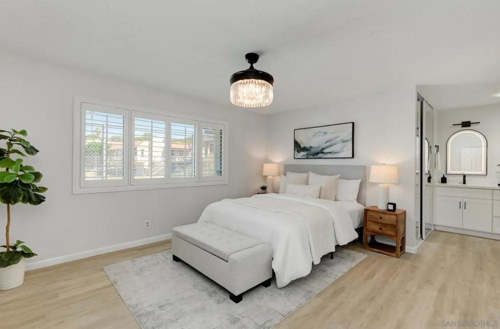5285 Reservoir San Diego, CA 92115