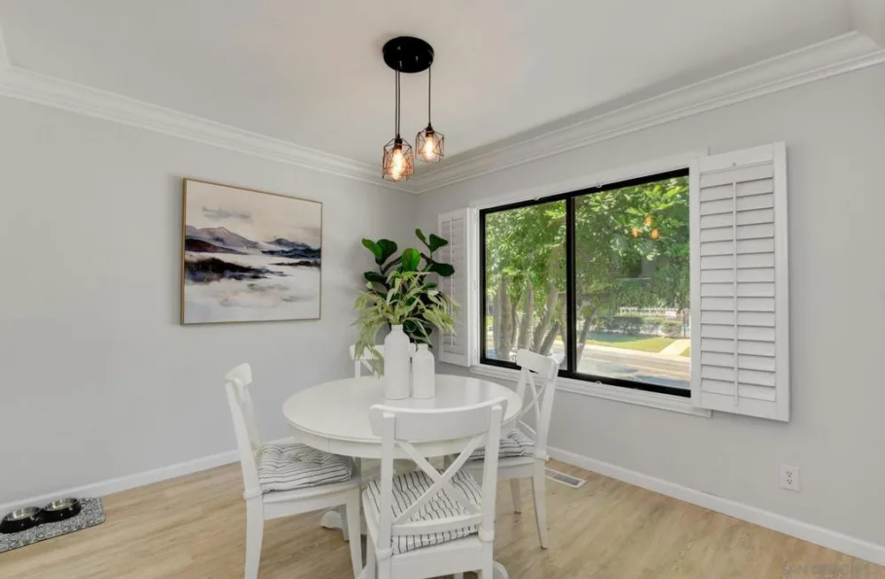 5285 Reservoir San Diego, CA 92115
